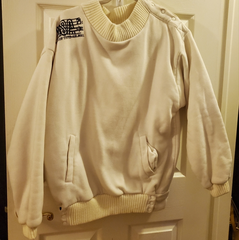 Sweater - Picture 2 of 14